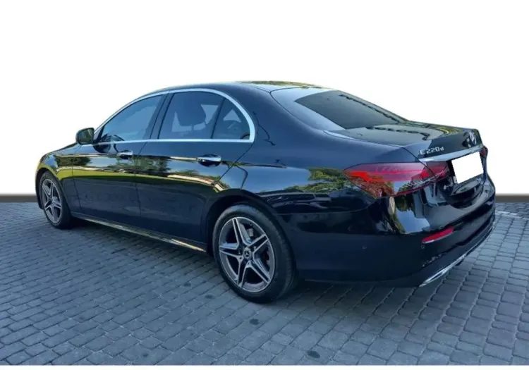 Mercedes-Benz Klasa E E 220 d 4-Matic AMG