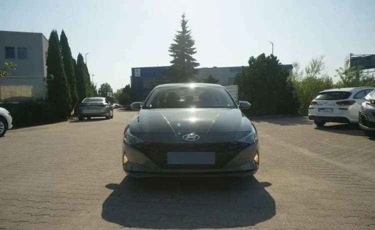 Hyundai Elantra Elantra 1.6 Modern CVT