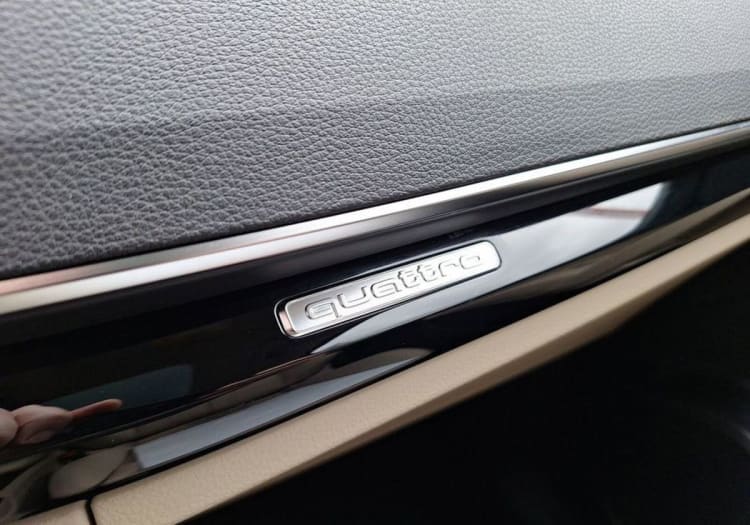 Audi Q5 Q5 40 TDI mHEV Quattro S Line S tronic