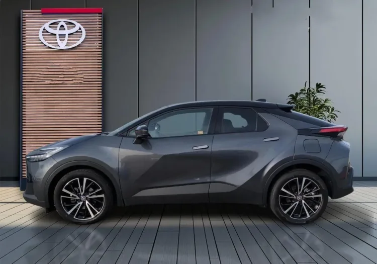 Toyota C-HR C-HR 2.0 Hybrid Dynamic Force Executive