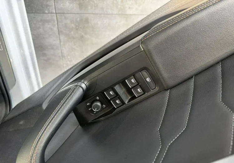 Cupra Leon Leon 1.5 eTSI DSG