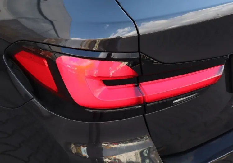 BMW Seria 5 520d xDrive mHEV aut