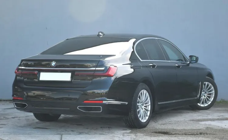 BMW Seria 7 730d mHEV sport-aut