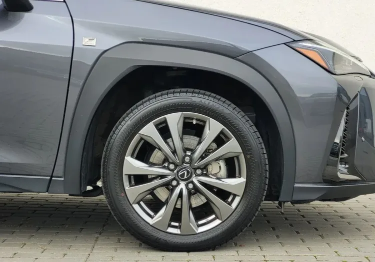 Lexus UX UX 250h GPF F Sport Design+ 2WD