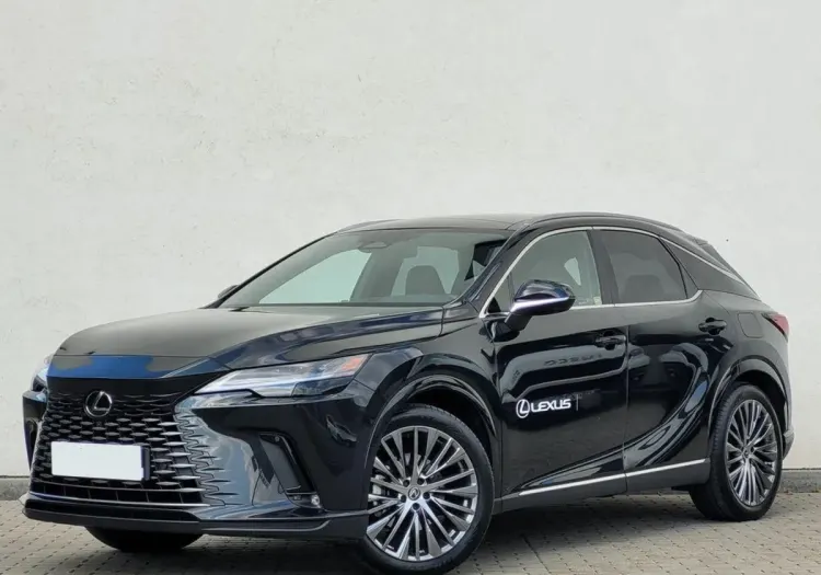 Lexus RX RX 450h+ Omotenashi
