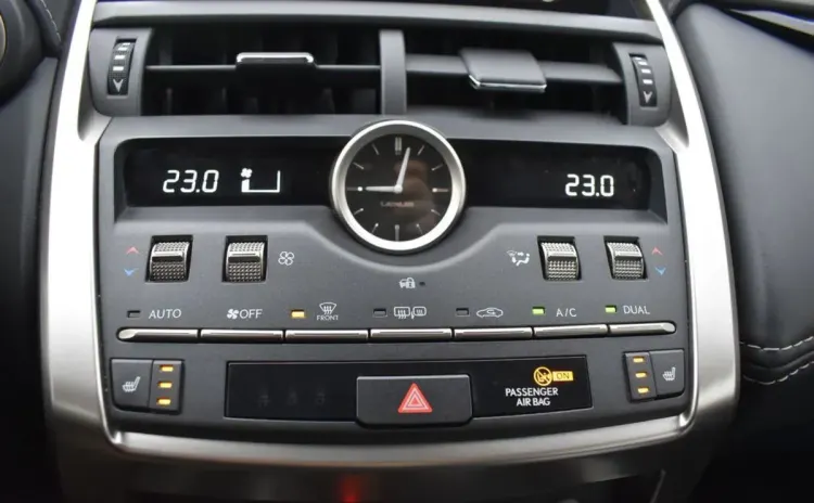 Lexus NX NX 300h Business Edition AWD