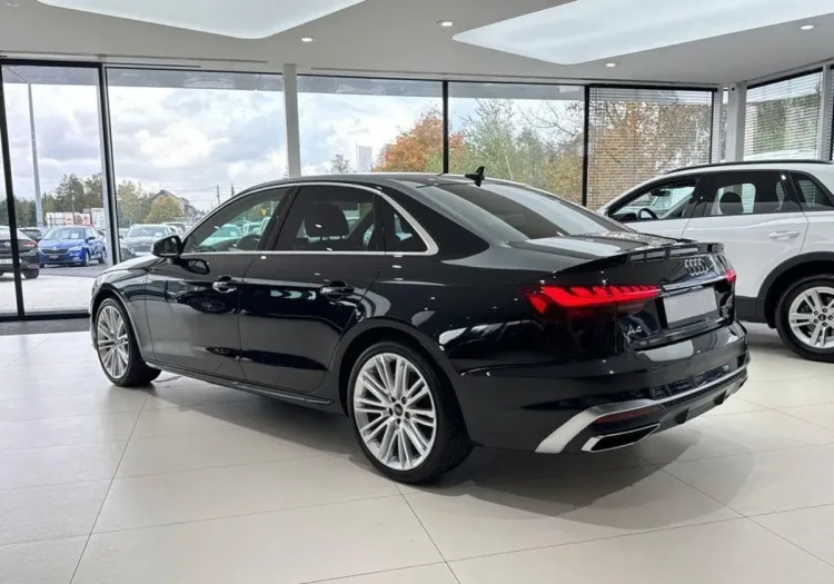 Audi A4 A4 35 TFSI mHEV S Line S tronic