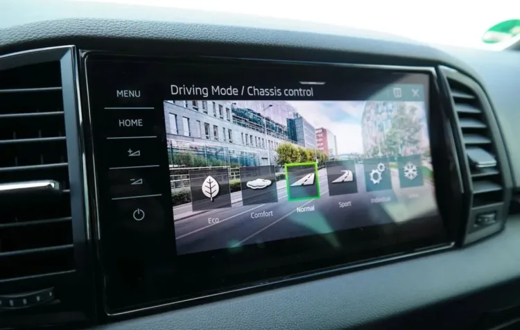 Skoda Karoq Karoq 2.0 TDI SCR 4x4 Sportline DSG