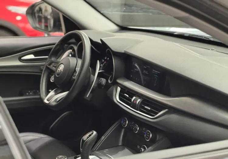 Alfa Romeo Stelvio Stelvio 2.0 Turbo Sprint Q4 aut