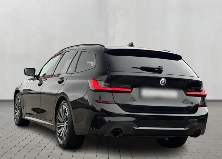 BMW Seria 3 330i xDrive M Sport sport-aut