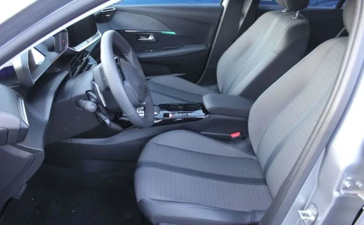 Peugeot 208 208 1.2 PureTech Allure S&S EAT8