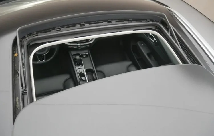 Volvo XC 60 XC 60 T6 Plug-In Hybrid AWD Plus Bright aut