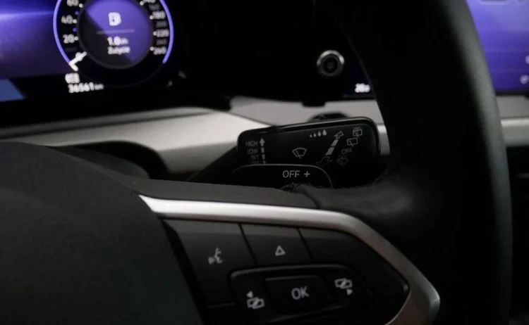 Volkswagen Golf Golf VIII 1.5 eTSI EVO Life DSG