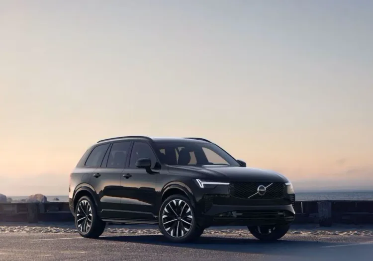 Volvo XC 90 XC 90 T8 AWD Plug-In Hybrid Plus Dark 7os aut