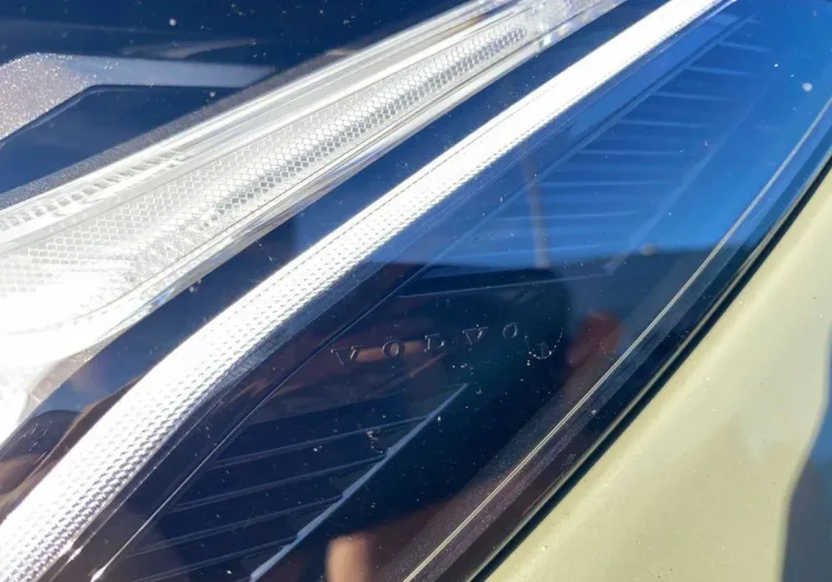 Volvo XC 40 XC40 B4 Plus Dark aut