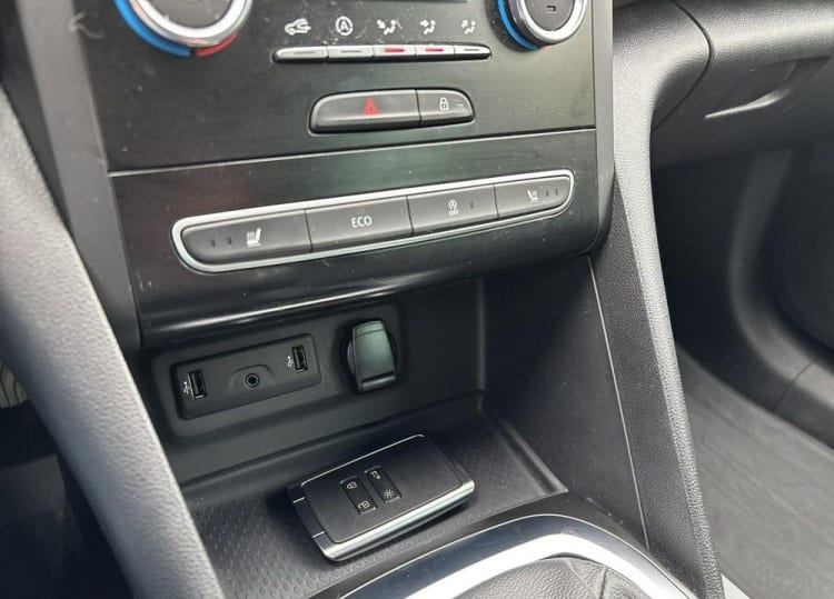 Renault Megane Megane 1.3 TCe FAP Limited