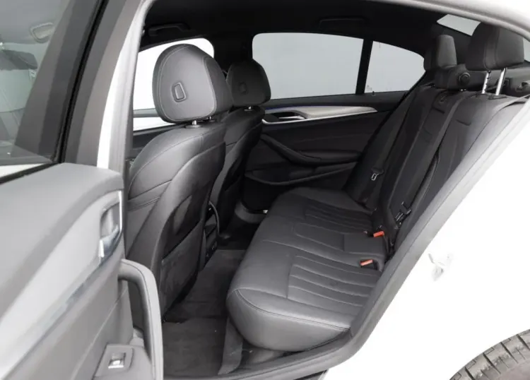 BMW Seria 5 520d xDrive mHEV M Sport sport-aut