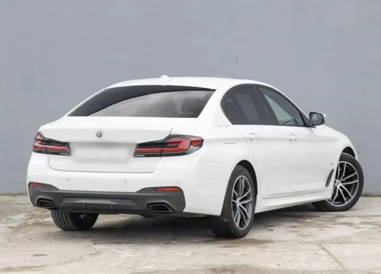BMW Seria 5 520d xDrive mHEV M Sport sport-aut