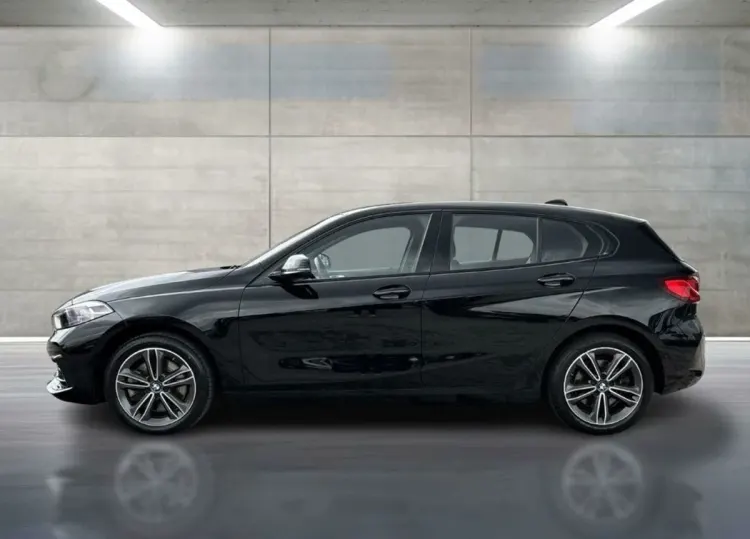 BMW Seria 1 120i Sport Line aut