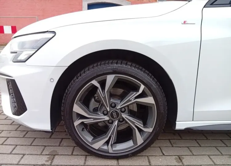 Audi A3 A3 35 TFSI mHEV S Line S tronic