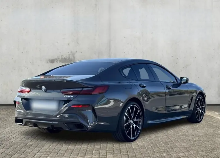 BMW Seria 8 840i xDrive