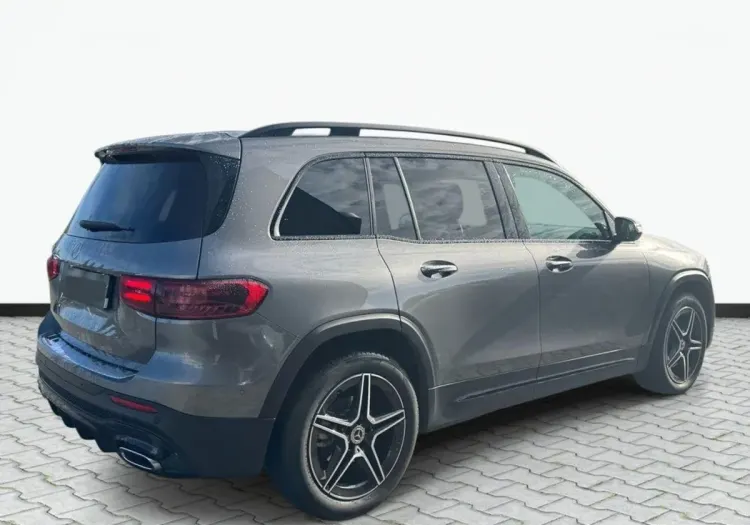 Mercedes-Benz GLB GLB 200 mHEV AMG Line 7G-DCT