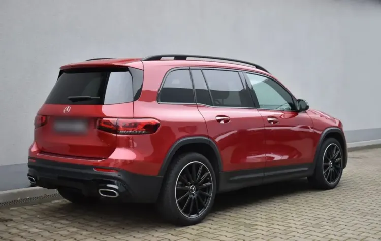 Mercedes-Benz GLB GLB 200 4-Matic AMG Line 8G-DCT