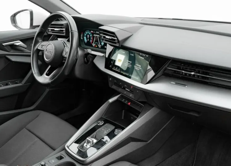 Audi A3 A3 30 TFSI mHEV S tronic