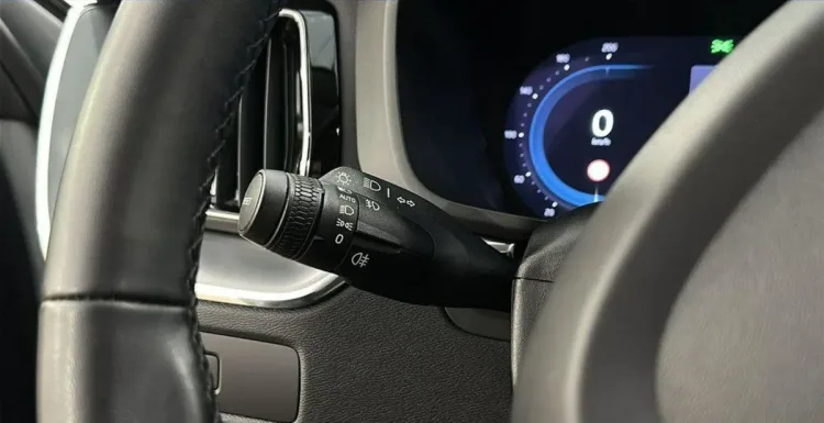 Volvo XC 60 XC 60 B4 D AWD Core aut