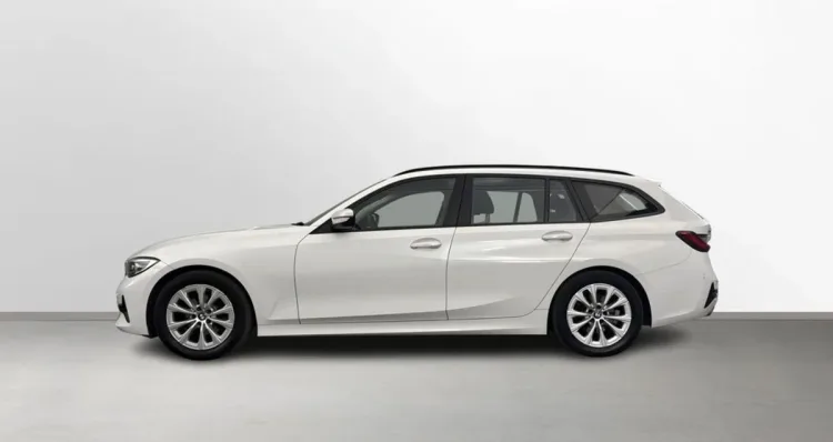 BMW Seria 3 318i sport-aut