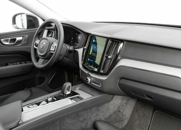 Volvo XC 60 XC 60 B4 B Plus Dark aut