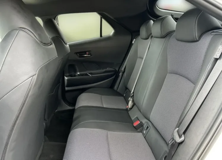 Toyota C-HR C-HR 2.0 Hybrid Executive