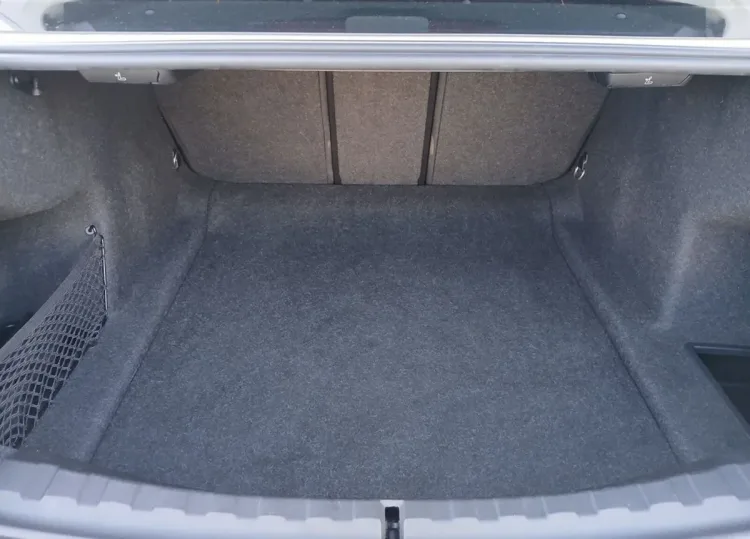 BMW Seria 3 318d mHEV aut