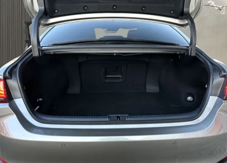 Lexus ES ES 300h Business Edition