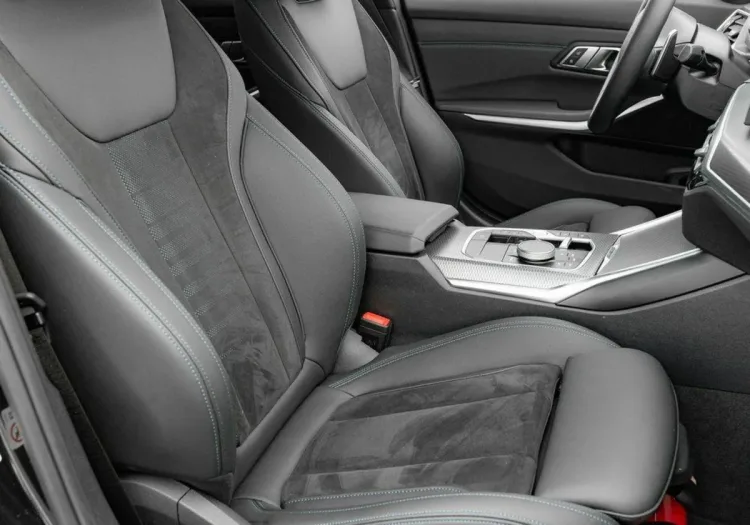 BMW Seria 3 318i M Sport sport-aut