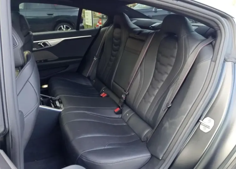 BMW Seria 8 840d xDrive mHEV