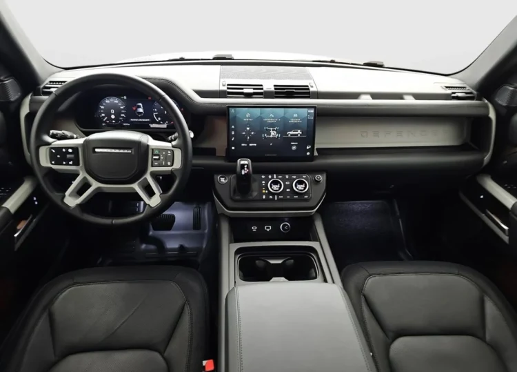 Land Rover Defender Defender 90 3.0 D300 mHEV X-Dynamic HSE