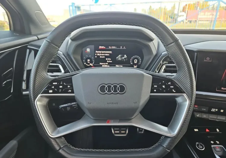 Audi Q4 Q4 e-tron 50 Quattro