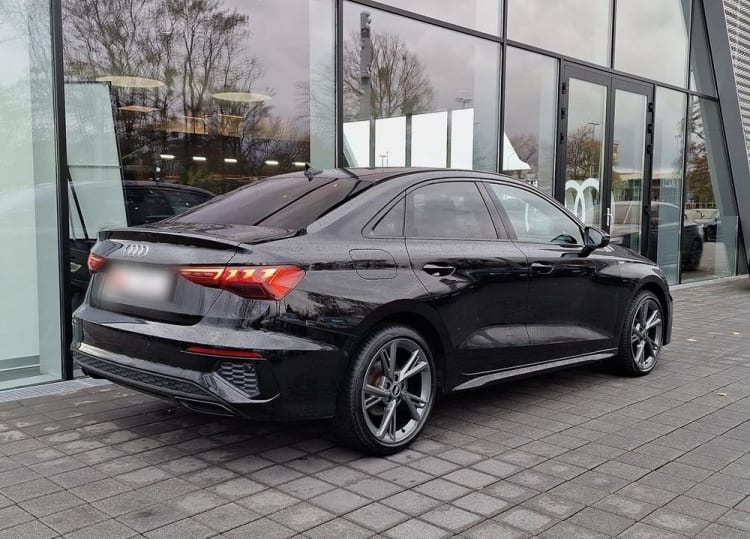 Audi A3 A3 35 TFSI mHEV S Line S tronic