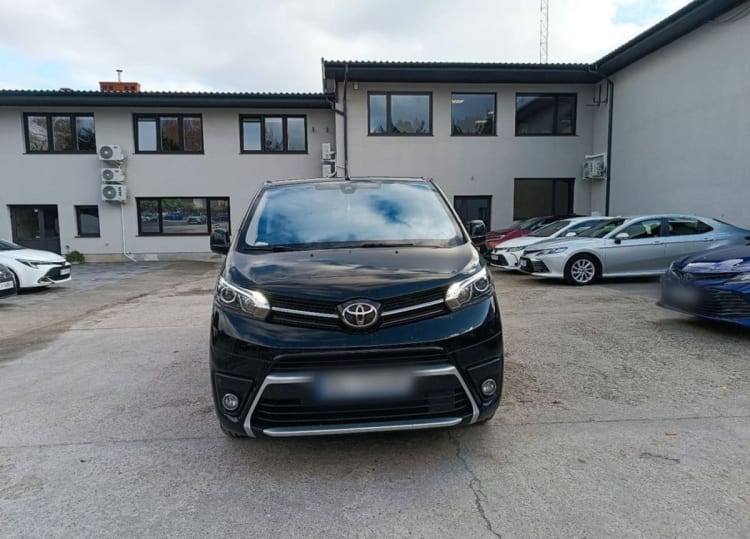 Toyota ProAce Proace Verso 2.0 D4-D Long Family Aut.