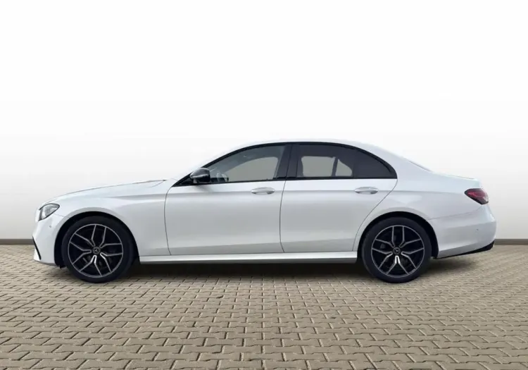Mercedes-Benz Klasa E E 220 d 4-Matic 9G-TRONIC
