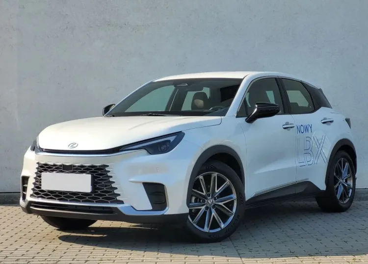 Lexus LBX LBX 1.5 Hybrid Relax AWD