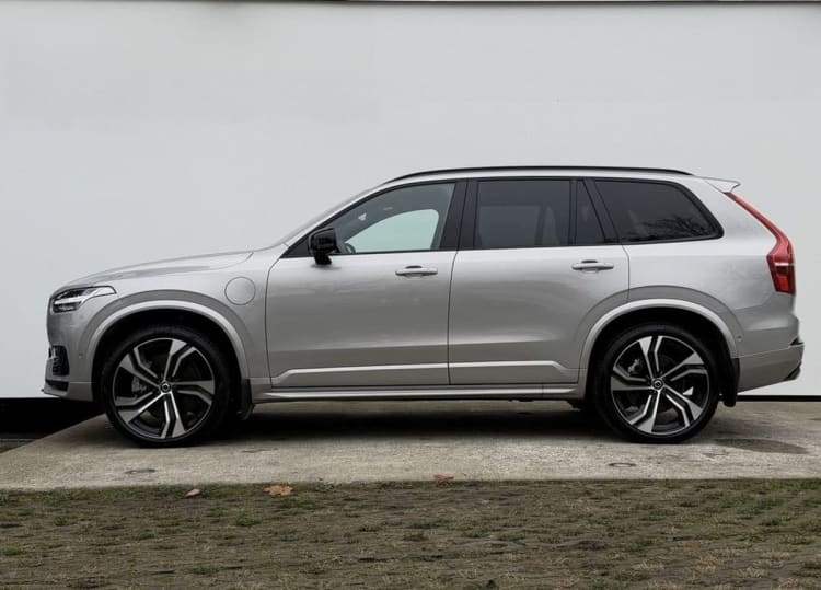 Volvo XC 90 XC 90 T8 AWD Plug-In Hybrid Ultra Dark 7os aut