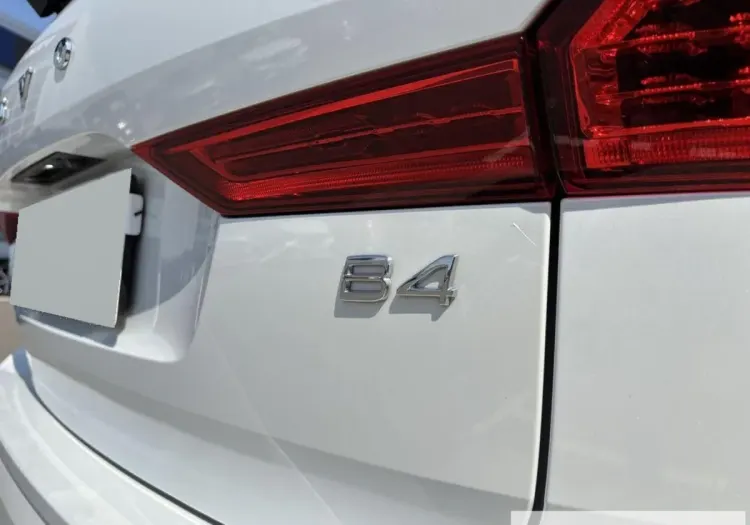 Volvo XC 60 XC 60 B4 B Plus Dark aut