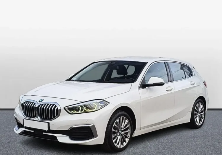 BMW Seria 1 118i Luxury Line aut