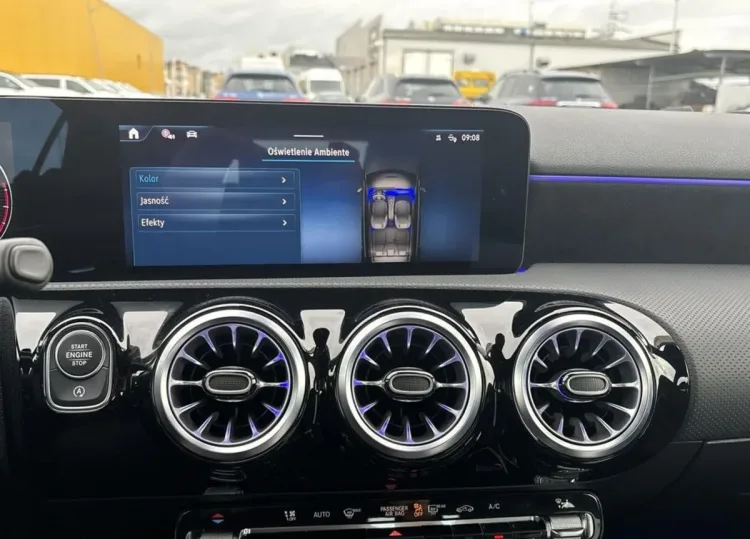 Mercedes-Benz Klasa A A 200 AMG Line 7G-DCT