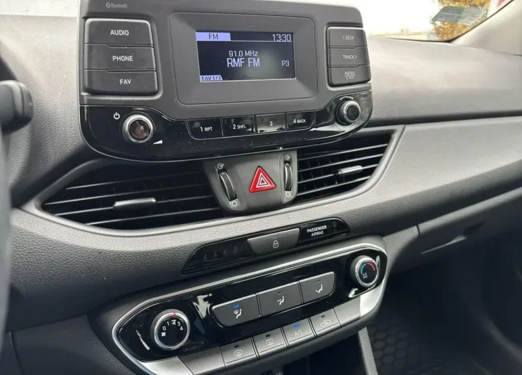 Hyundai i30 i30 1.5 DPI Modern