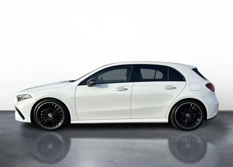 Mercedes-Benz Klasa A A 220 4-Matic AMG Line 8G-DCT