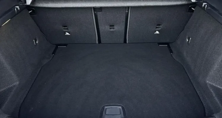 Mercedes-Benz Klasa A A 220 4-Matic AMG Line 8G-DCT