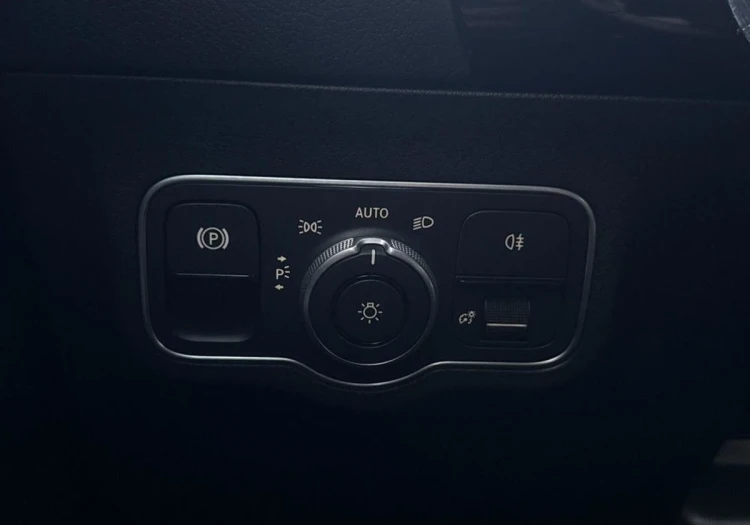 Mercedes-Benz GLA GLA 200 mHEV 7G-DCT